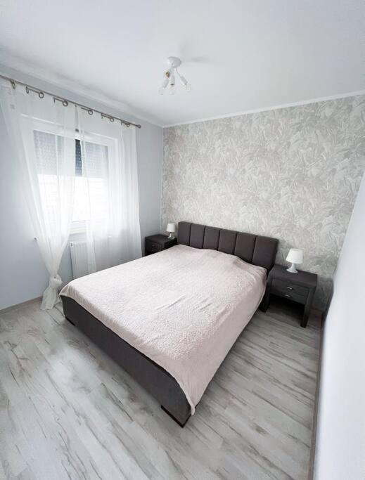 Apartament Na Kosciuszki Διαμέρισμα Βρότσλαβ Εξωτερικό φωτογραφία